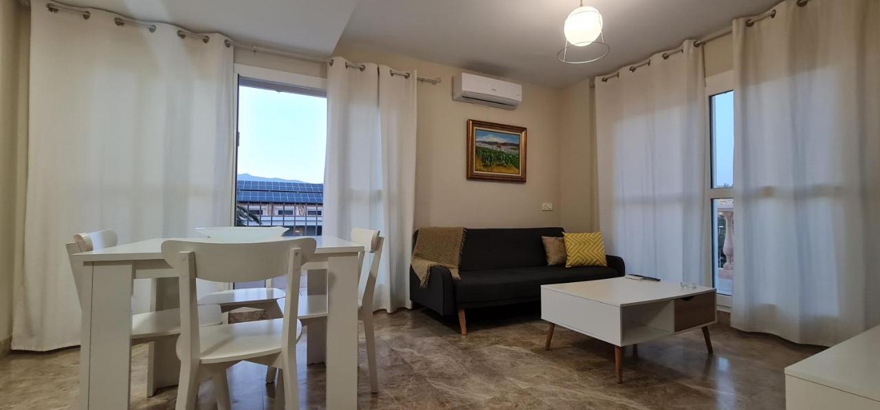 Puerto Fino Apartamentos Almerimar Ngoại thất bức ảnh